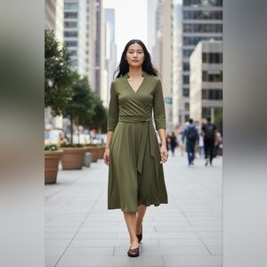 Oxiuli Fashion Elegant Chic Olive Green Women's Medium Dress NWT